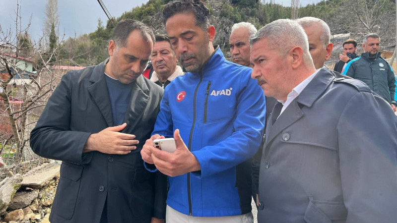 KIRATLI, HEYELAN BÖLGESİNDE İNCELEMELERDE BULUNDU