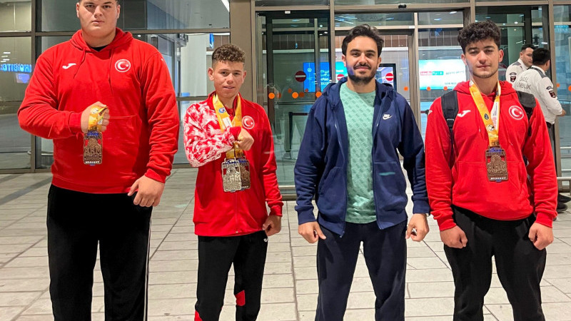 TARSUSLU SPORCULAR AVRUPA ŞAMPİYONASI’NDAN 4 MADALYA İLE DÖNDÜ