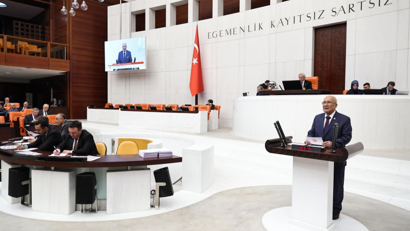 MİLLETVEKİLİ KOCAMAZ MEVSİMLİK TARIM İŞÇİLERİ NE KONUŞTU?