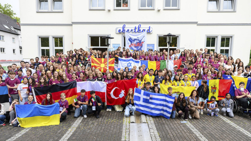 MERSİN BÜYÜKŞEHİR’İN ‘KARDEŞ ŞEHİR’ İLİŞKİLERİ GENÇLERLE GÜÇLENİYOR