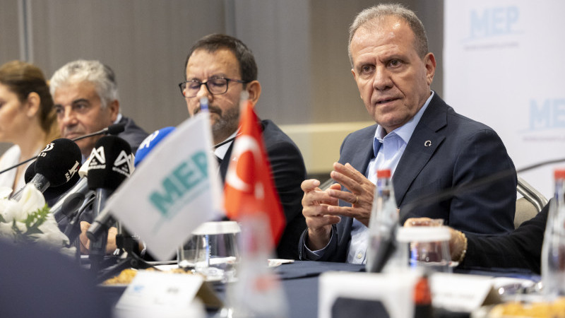 BAŞKAN SEÇER, MERSİN EKONOMİ PLATFORMU İLE BİR ARAYA GELDİ