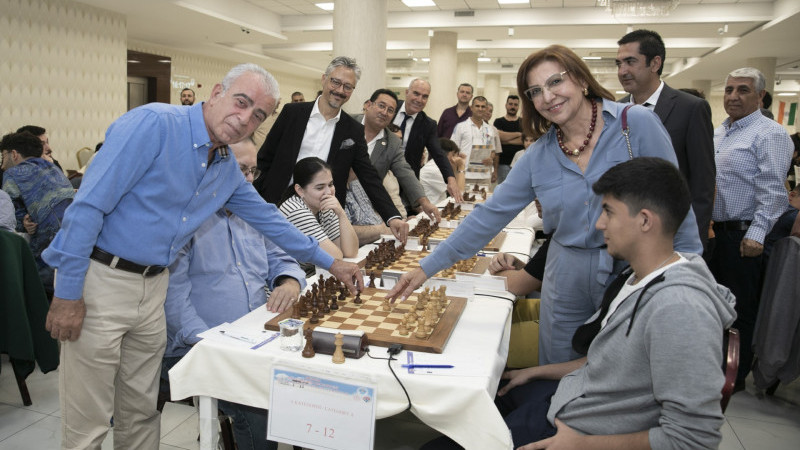 MERSİN ULUSLARARASI SATRANÇ TURNUVASI BAŞLADI